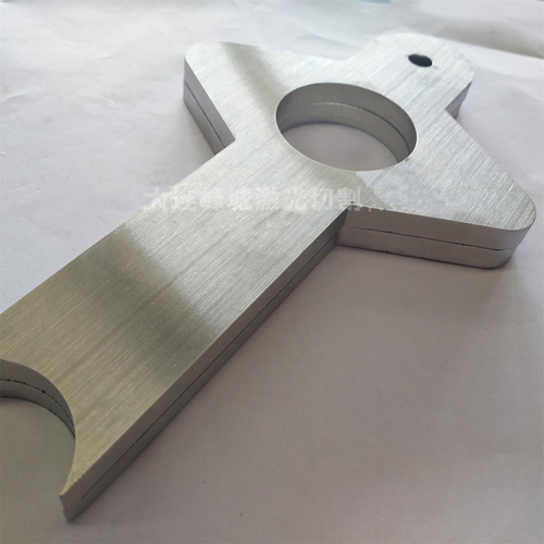 拉丝不锈钢加工切割