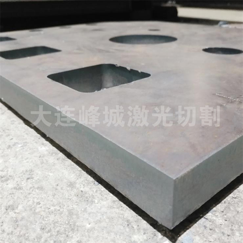 激光切割厚钢板